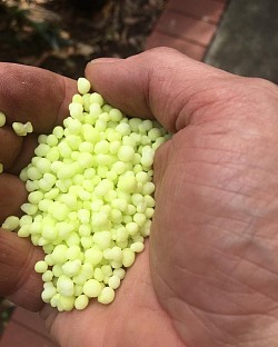 Dual inhibited nitrogen fertiliser